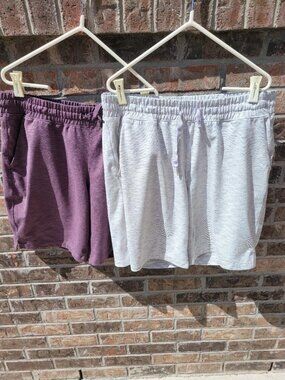 Mondetta's Women's Shorts, Size Large